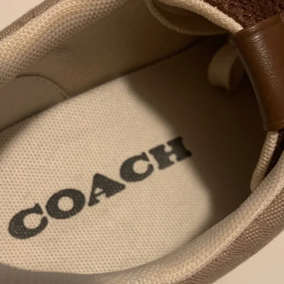NEW Y2K -Authentic Coach Woman’s Tan Patterned Sneakers - Picture 2 of 12